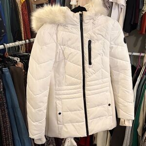 Michael Kors White Quilted Hooded Puffer with Faux Fur Trim